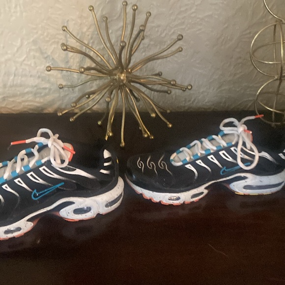 Nike Air Max Plus sneakers 7Y Excellent Condition look at pictures - Picture 7 of 10